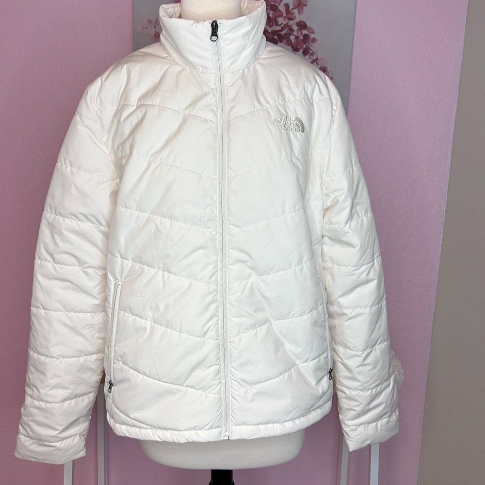 The North Face Women's Classic White Puffer Jacket